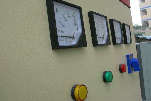 台江配电柜-3683讲讲配电柜注意事项